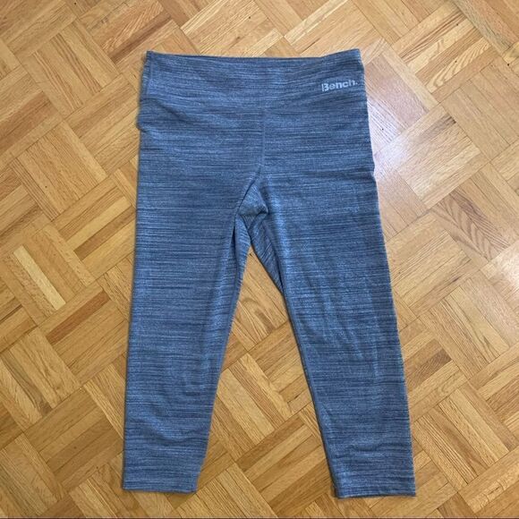 Bench Grey Capri Leggings Size Medium - Picture 2 of 5